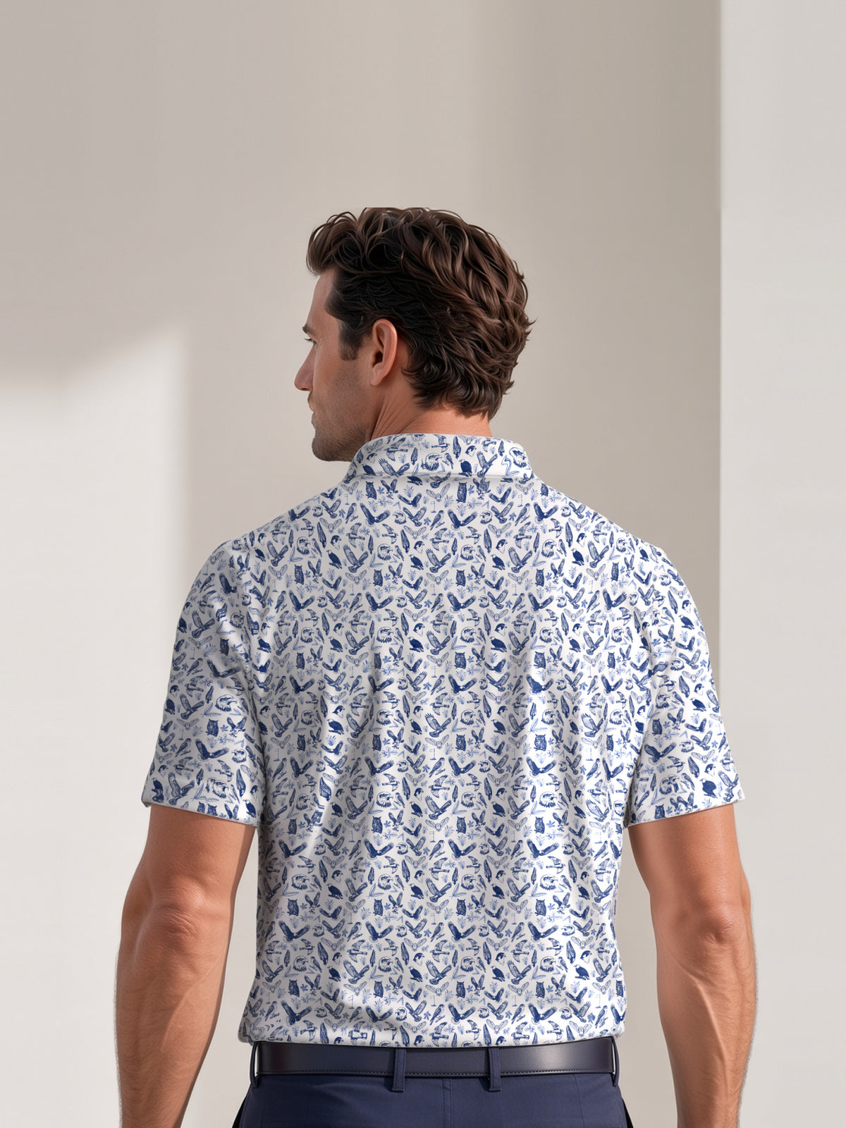 Birdie King birds-of-prey toile golf polo – back, waist up
